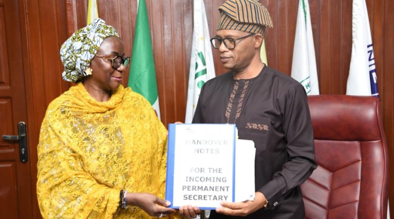 Olubunmi hands over to New FMYD Permanent Secretary