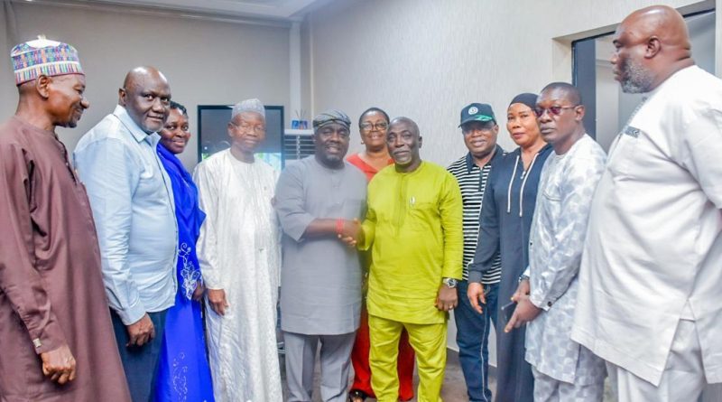 NSC resolves Judo Crises ; Stakeholders endorse Musa Oshodi as President and Segun Gbayi as Technical Director NSC resolves Judo Crises ; Stakeholders endorse Musa Oshodi as President and Segun Gbayi as Technical Director