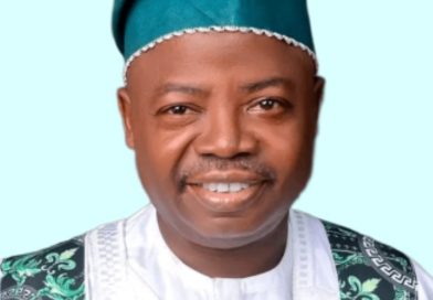 Heirs, Thrones, Altars, and the Priesthood: An Apostolic Reflection on Ministry Succession