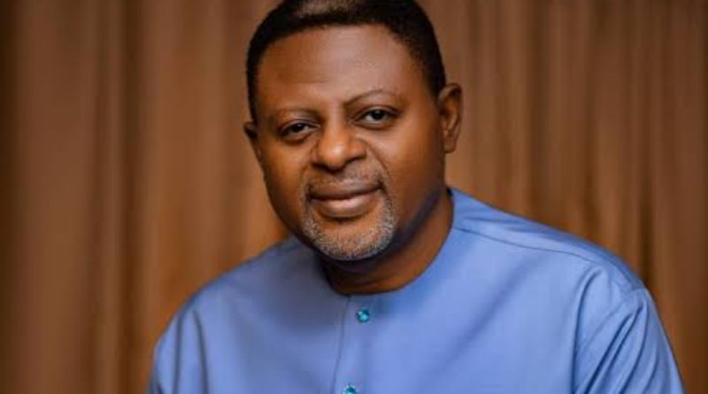 Cross River Governor Urges Youths to Enrol in Federal Economic Intervention Programme Cross River Governor Urges Youths to Enrol in Federal Economic Intervention Programme