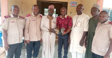 FRSC Delivers ₦1.12m Recovered from Fatal Crash to Victim’s Family