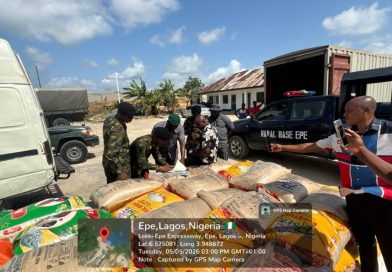 Nigerian Navy Hands Over 125 Bags of Smuggled Rice to Customs in Lagos