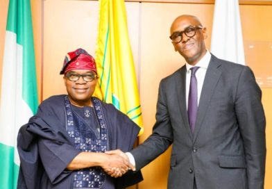 Amb Enikanolaiye Receives Rwandan High Commissioner to Nigeria, Commits to Deepening Trade, Security, Investment Cooperation Amb Enikanolaiye Receives Rwandan High Commissioner to Nigeria, Commits to Deepening Trade, Security, Investment Cooperation